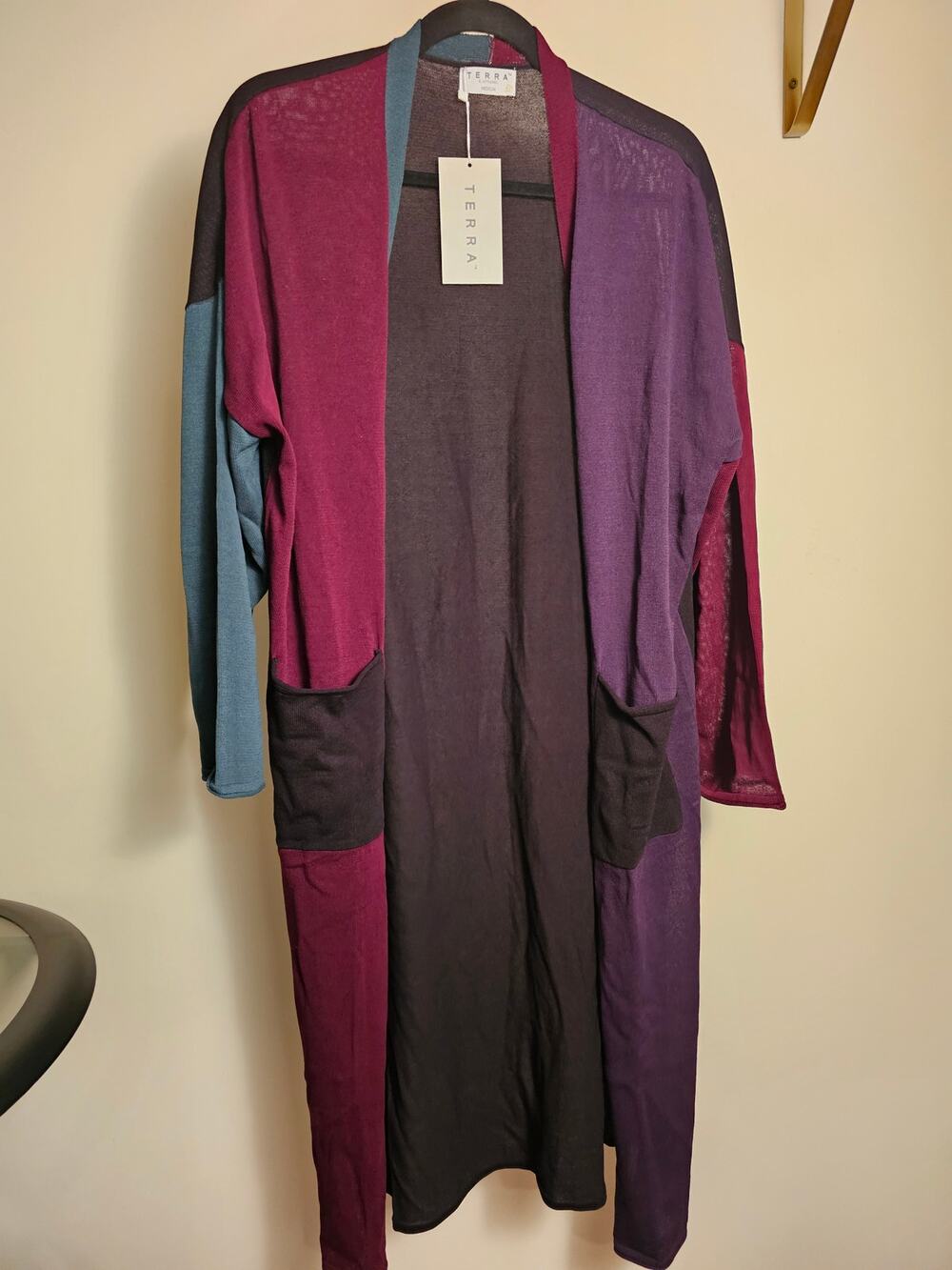 NWT Terra/ SJ Apparel Colorblock Duster Cardigan in Black and Wine